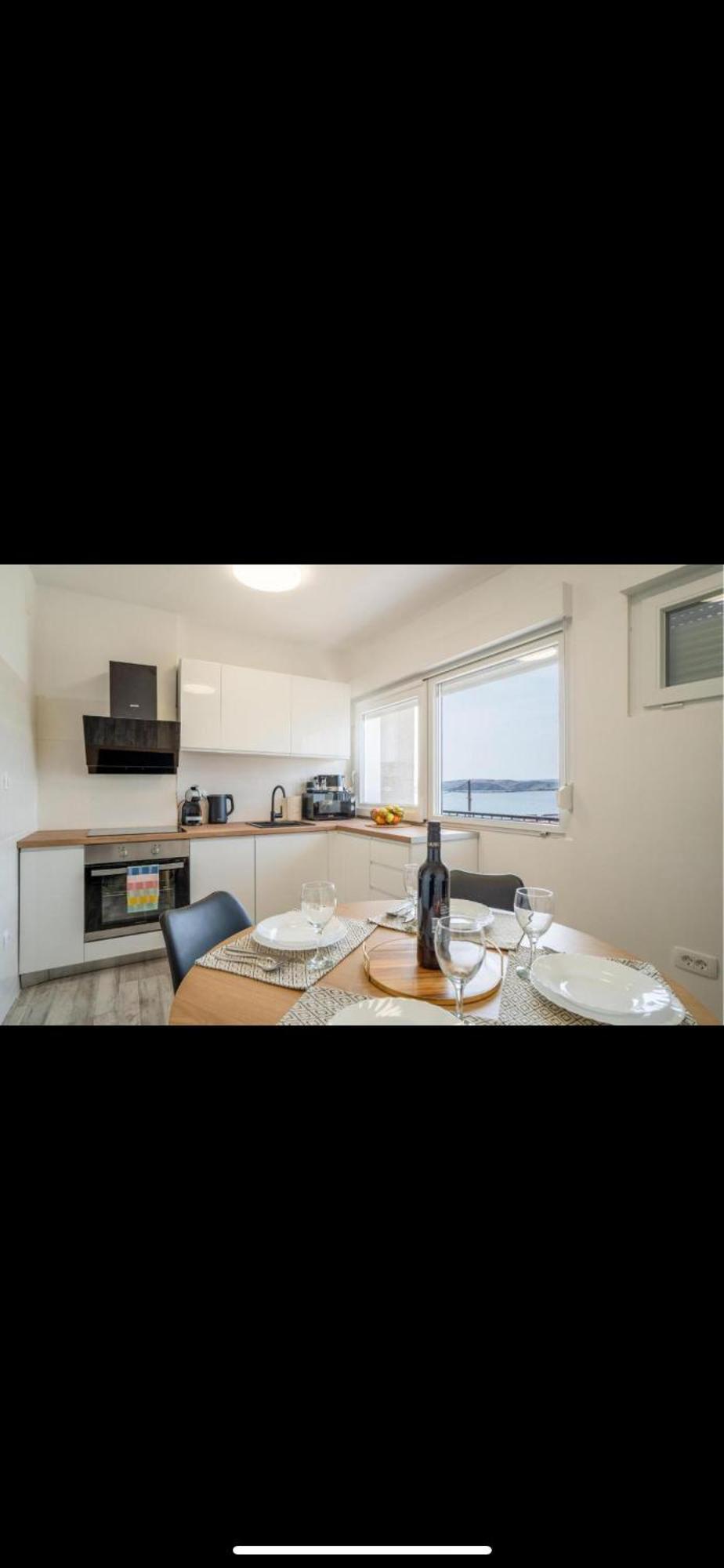 Apartman Jan คาร์โลบัก ภายนอก รูปภาพ